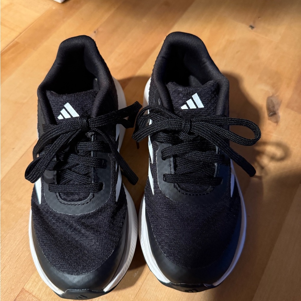 Toddler kids adidas shoes